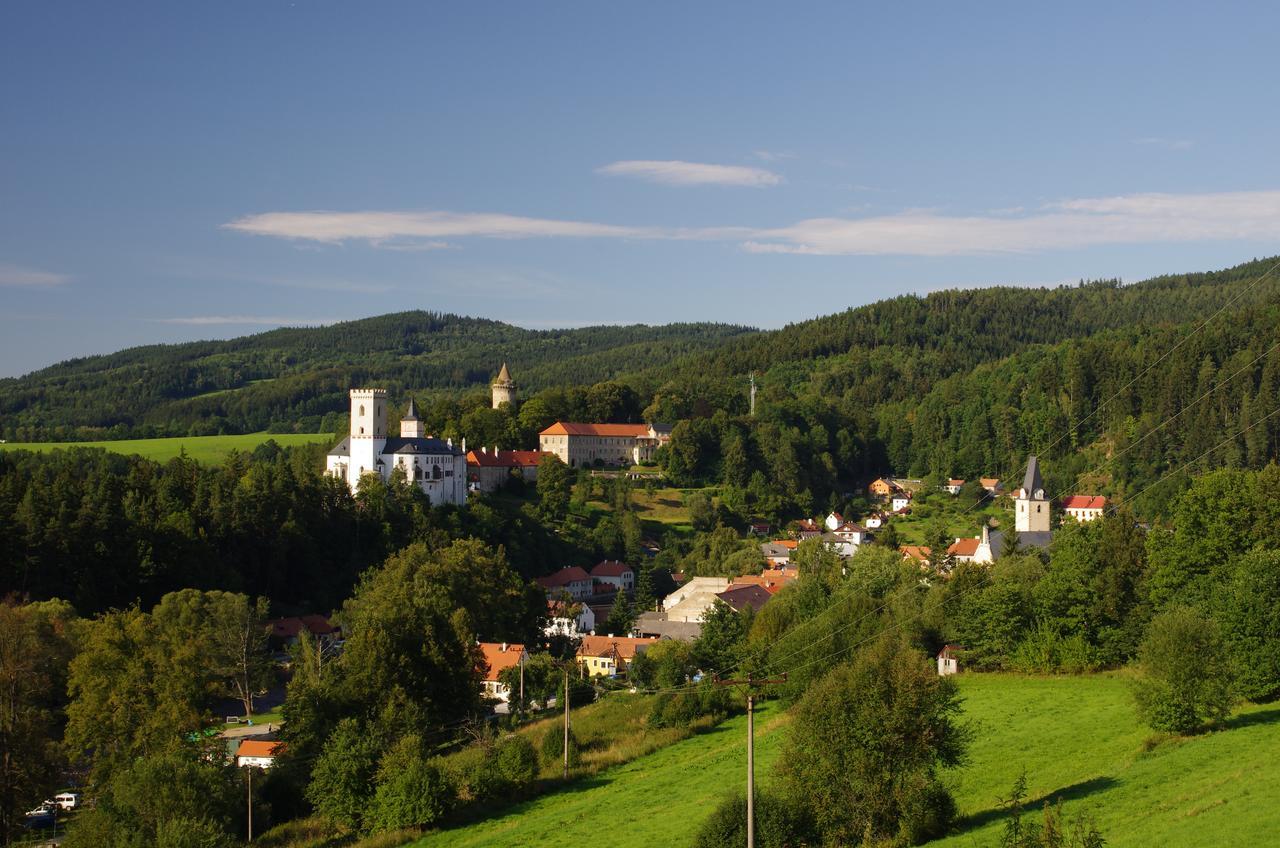 Penzion U Candru Vyšší Brod Buitenkant foto