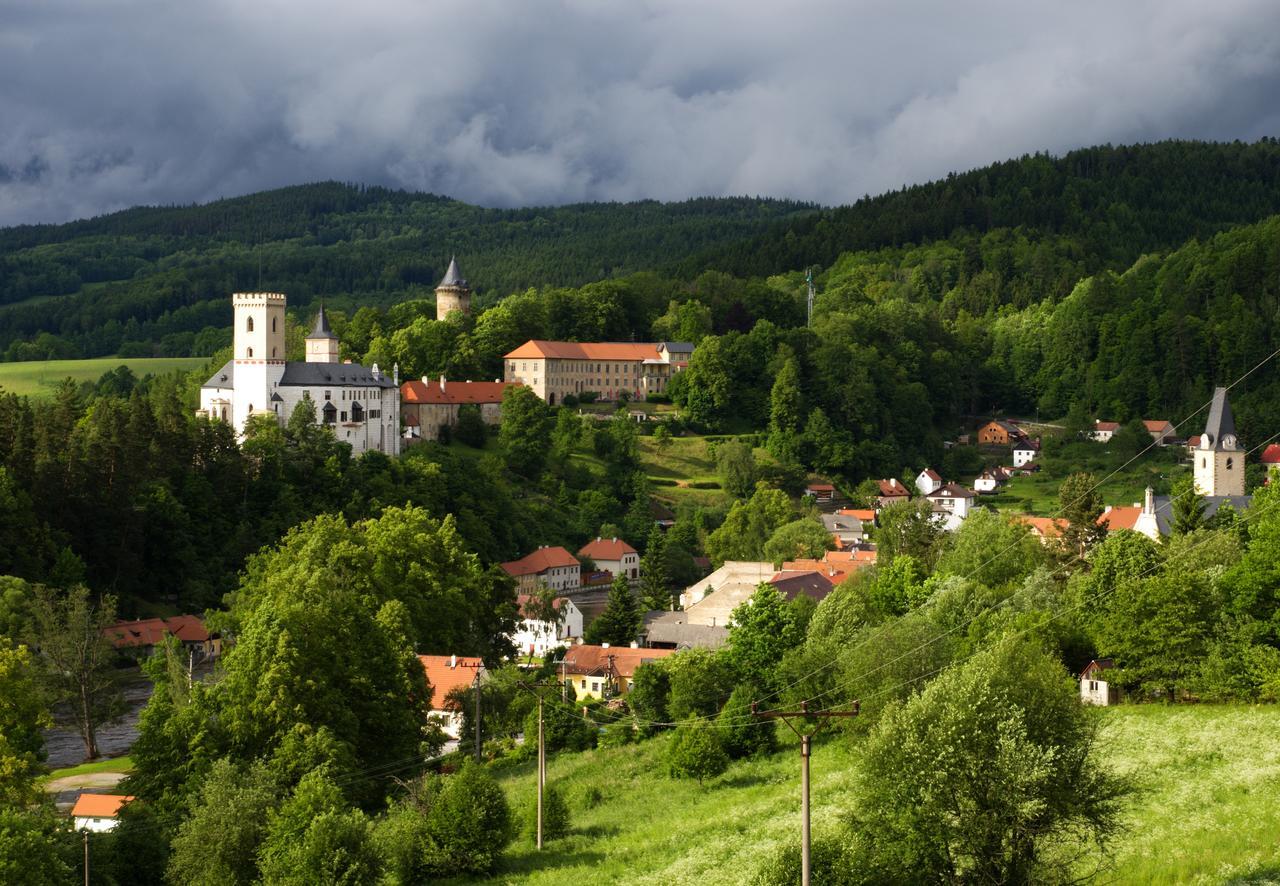 Penzion U Candru Vyšší Brod Buitenkant foto