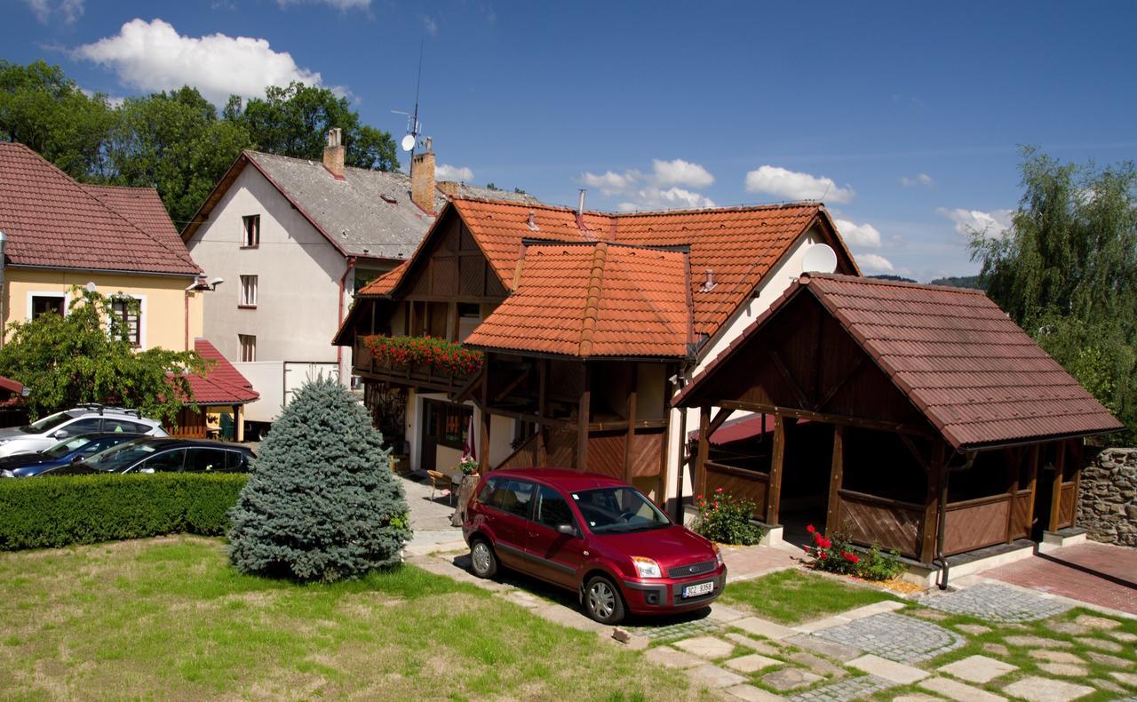 Penzion U Candru Vyšší Brod Buitenkant foto
